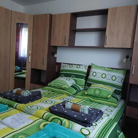 Dobra Rakija - Transit Sleep Apartment Room photo