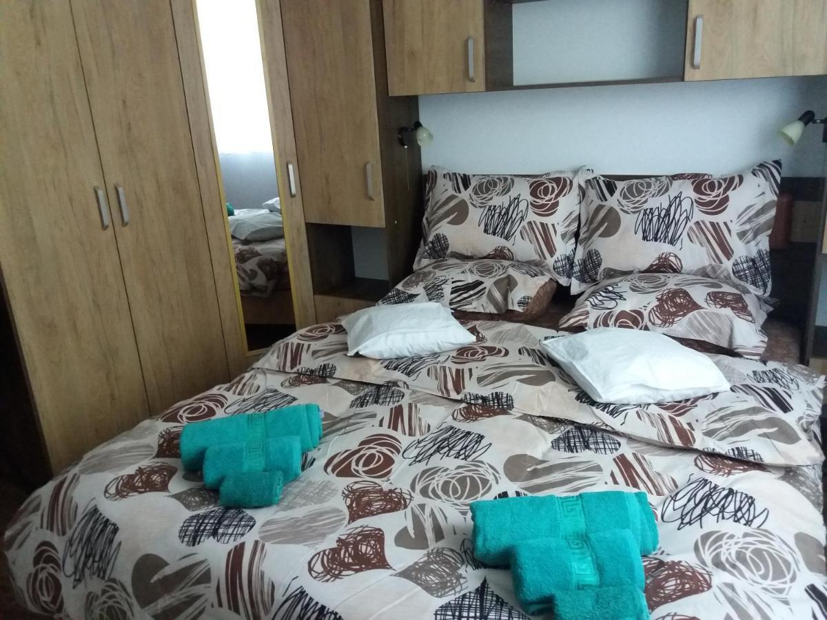 Rakija - Transit Sleep Homestay